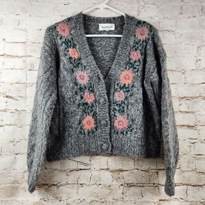 Heartloom Dolce Cardi Sweater Size XS Floral Embroidered